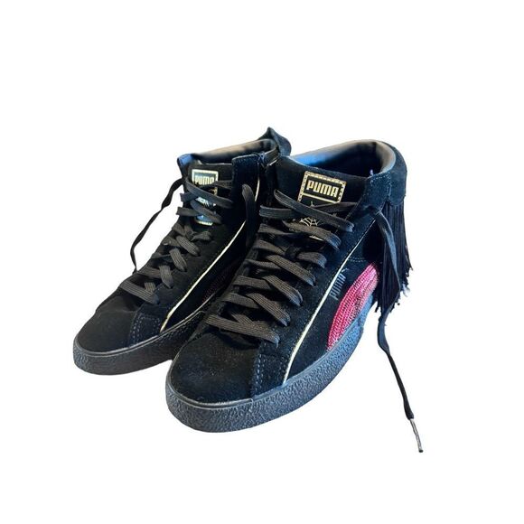 Puma Suede High Top Love Charlette Sequin Black
Shoes in Womans 5.5 - Picture 1 of 6